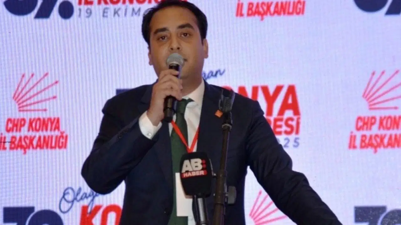 Saglik gundemi: Görevden alınan CHP'li il başkanından rest: ‘Gelin de alın’