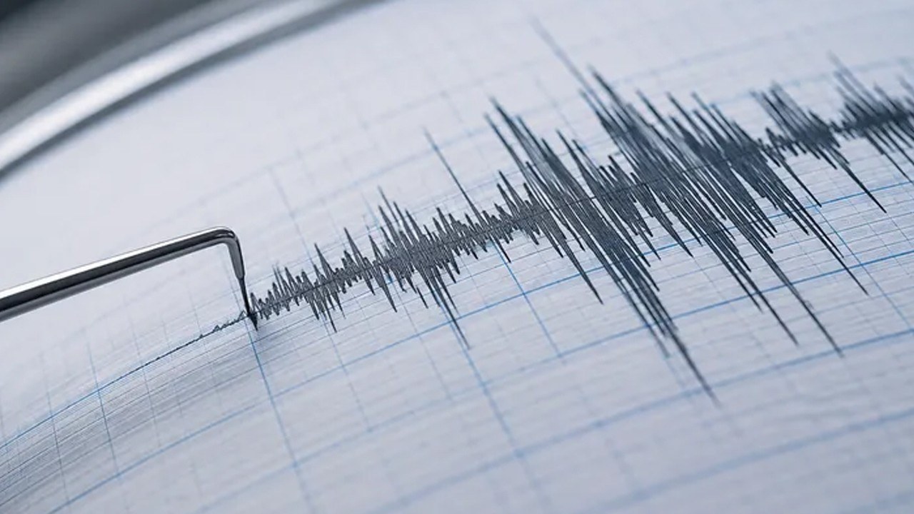 Son dakika: Elazığ'da 4 büyüklüğünde deprem, Malatya ve Adıyaman'da da hissedildi