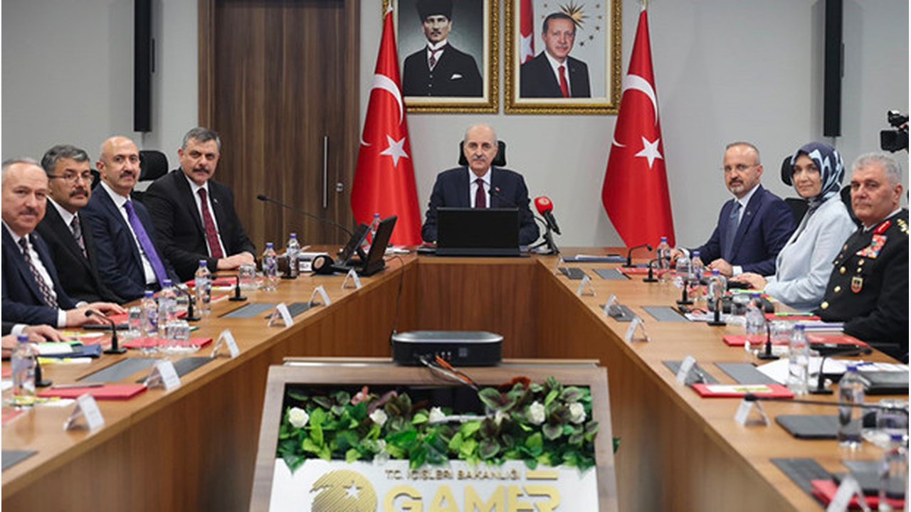Valiler Katılımıyla Güvenlik ve Toplumsal Bütünleşme Toplantısı Gerçekleştirildi